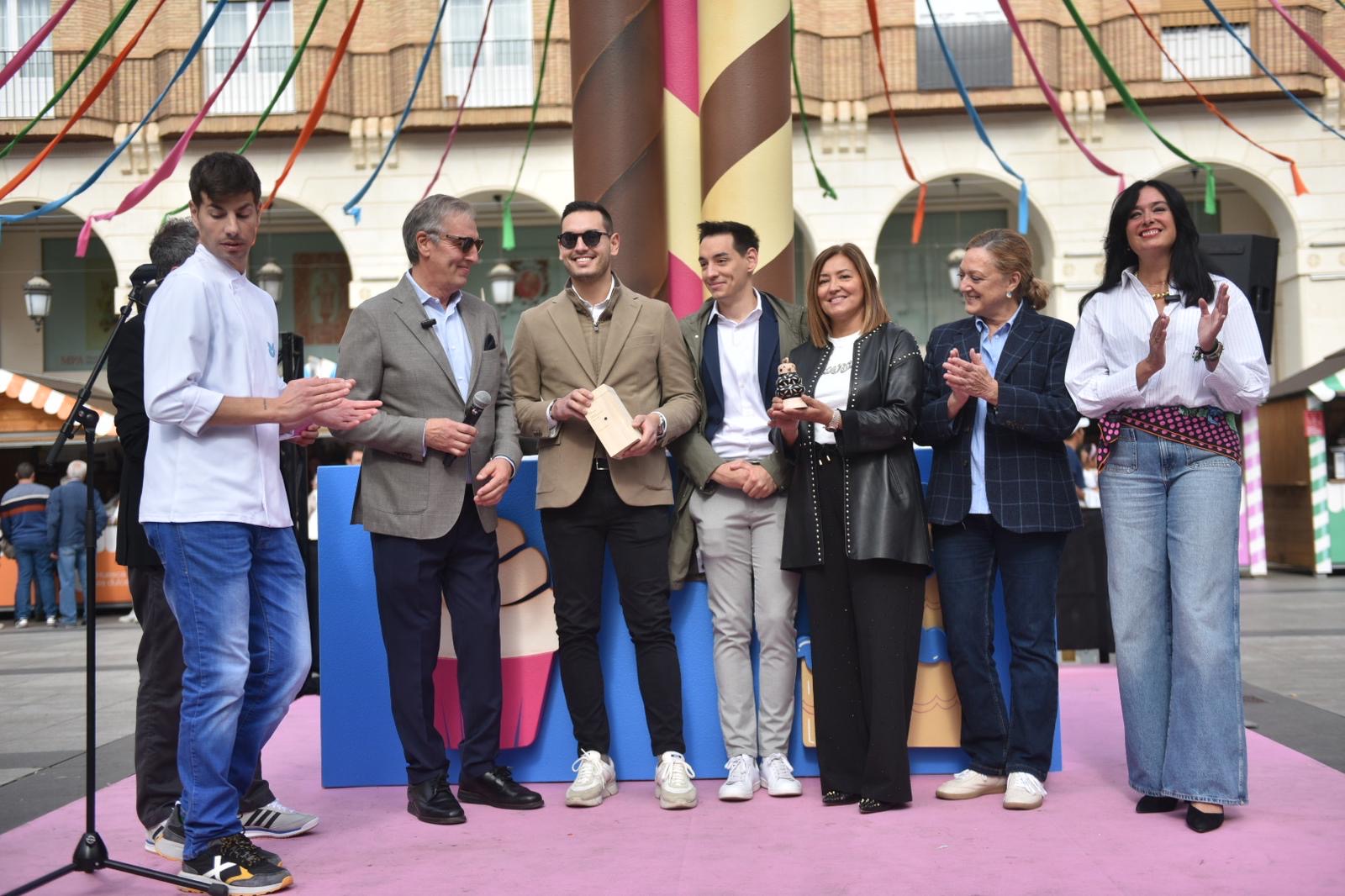 Entrega del II Premio Vicente Ascaso en la Feria "Huesca es Dulce"