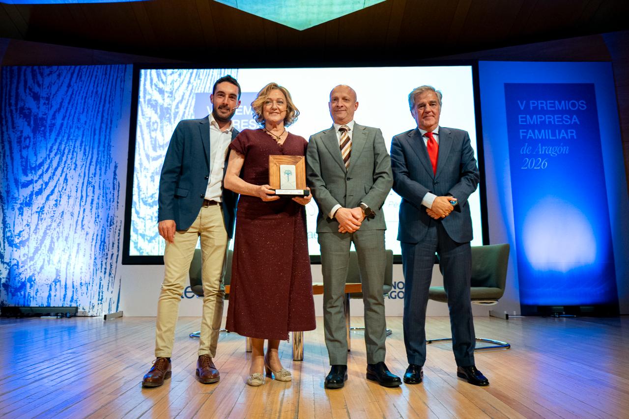 Sura Ascaso y Alejandro G. Ascaso reciben el Premio Empresa Familiar Aragón